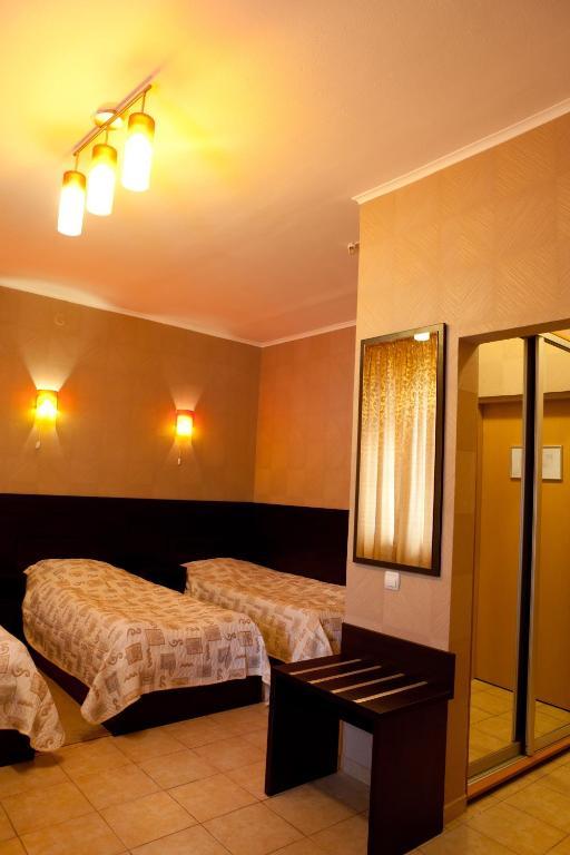 Hotel Complex Verhovina Kijów Pokój zdjęcie